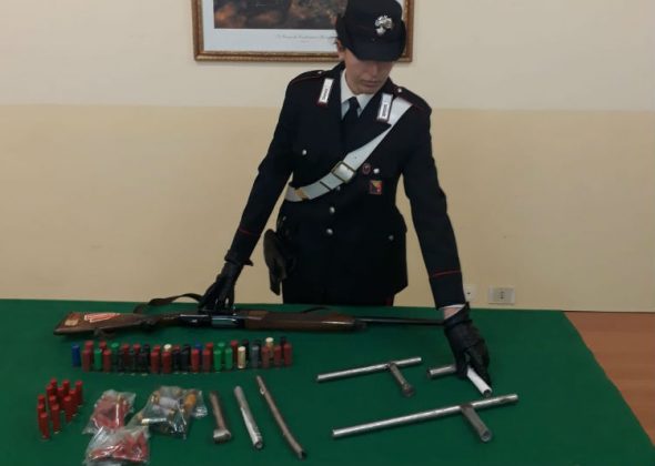 Armi Sequestrate In Un Maneggio I Due Indagati Al Riesame Scoperte